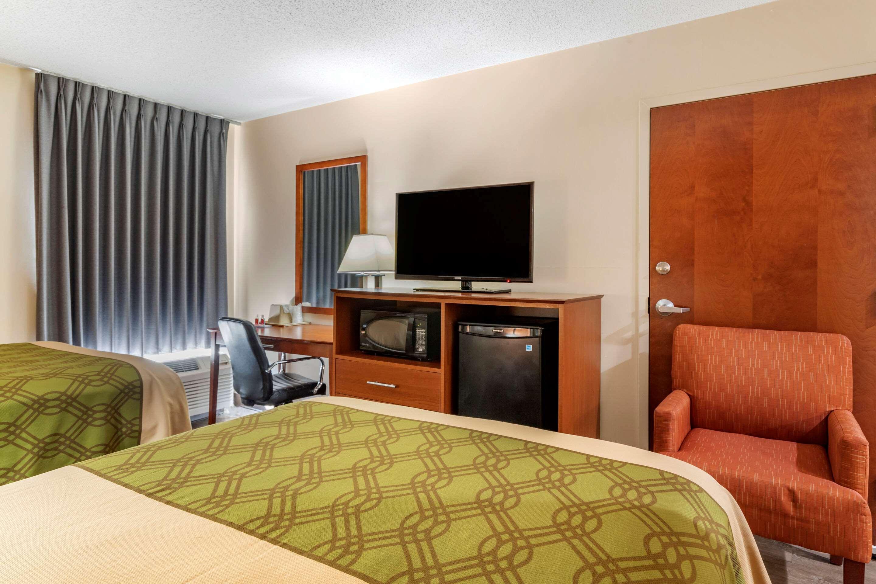 St. Stephen Econo Lodge מראה חיצוני תמונה