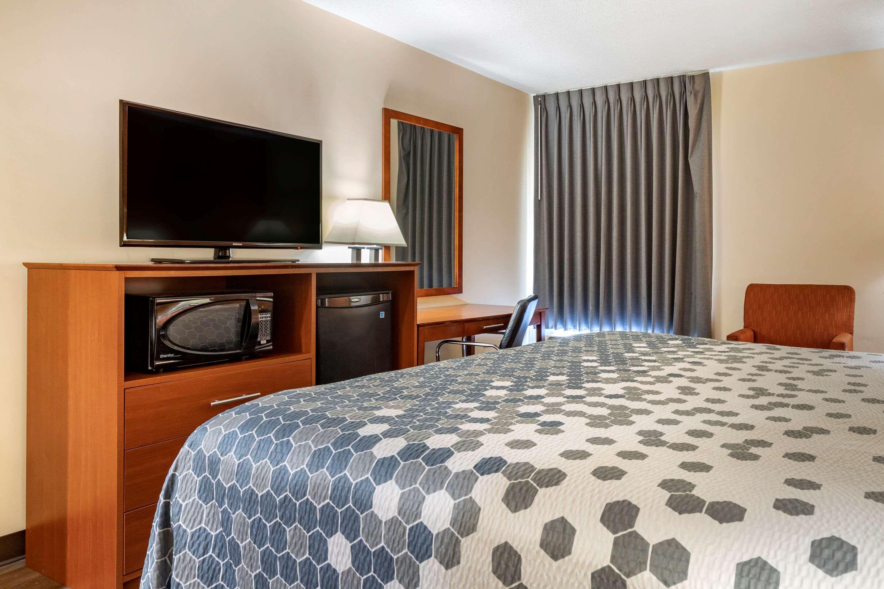 St. Stephen Econo Lodge מראה חיצוני תמונה